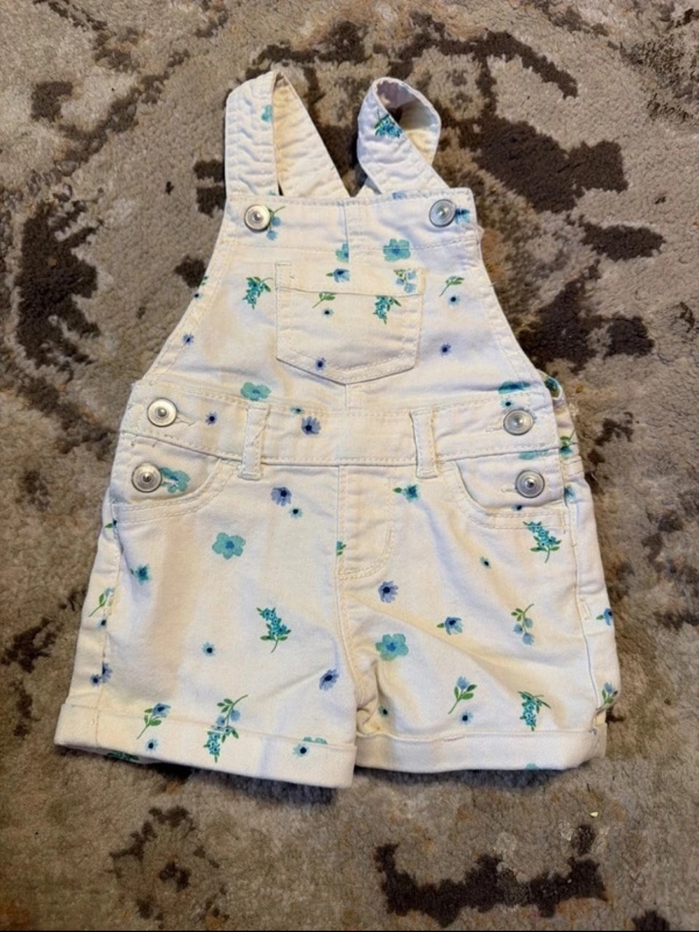 wonder nation White Short Floral Overalls with Blue Flowers
